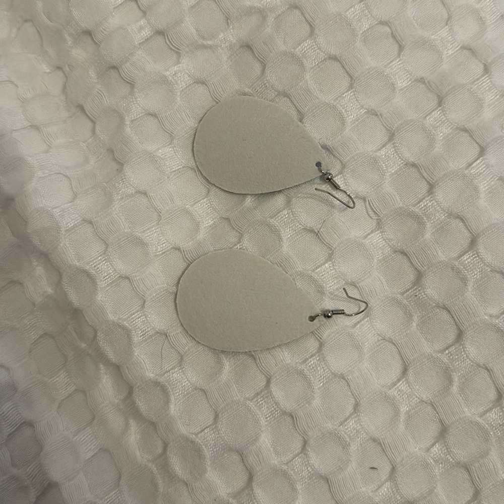 Earrings! - Picture 2 of 2